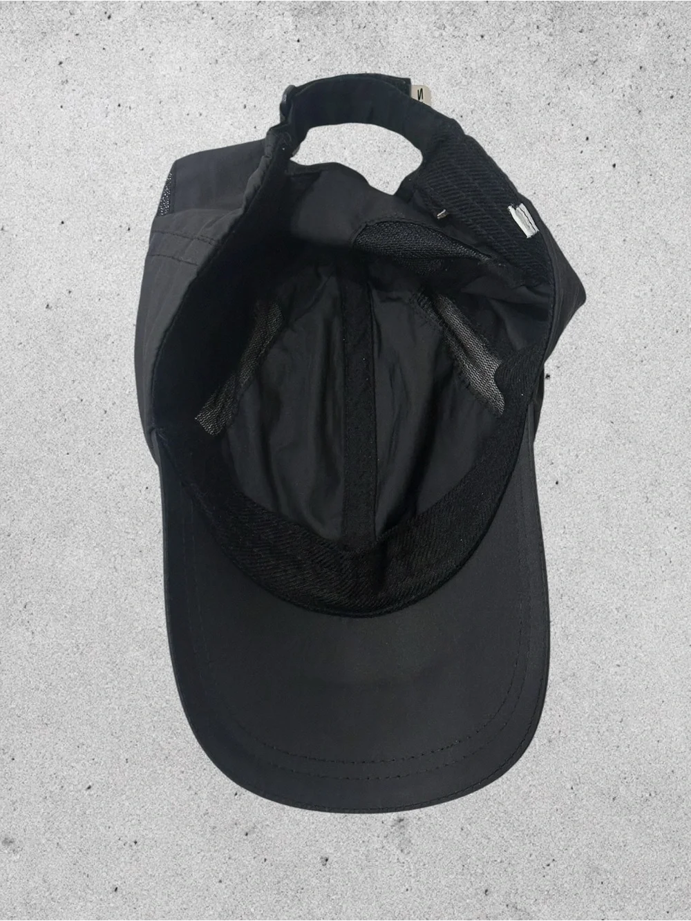 2XU Mesh Panel Hat - Picture 4 of 5